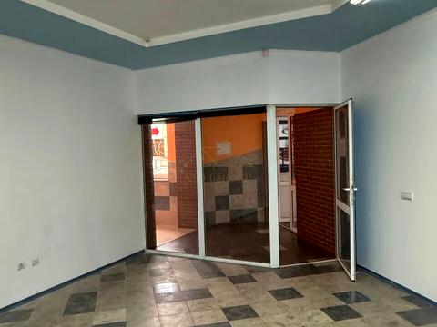 комерційна за адресою Кардинала Любомира Гузара вул., 34