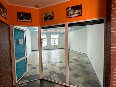 комерційна за адресою Кардинала Любомира Гузара вул., 34