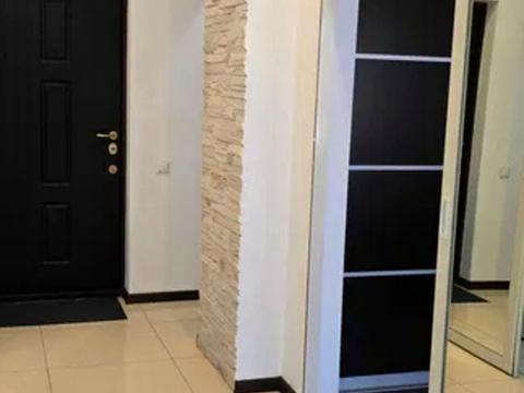 квартира за адресою Олександра Мишуги вул., 2