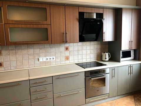 квартира за адресою Бакинська вул., 37-Г