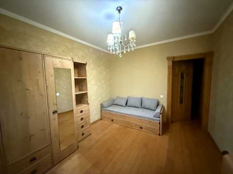 квартира за адресою Бакинська вул., 37-Г
