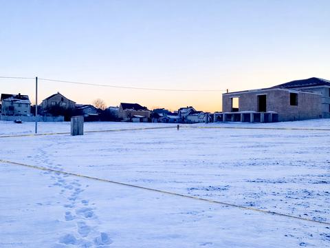 участок по адресу Серпанкова