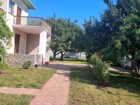 дом по адресу Центральная ул.