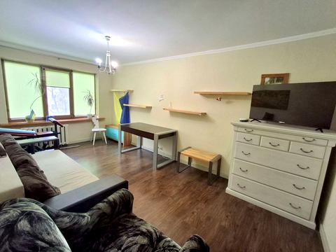 квартира за адресою Андрія Малишка вул., 31