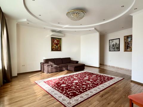 квартира по адресу Одесса, Литературная ул., 1а