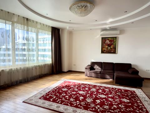 квартира по адресу Одесса, Литературная ул., 1а