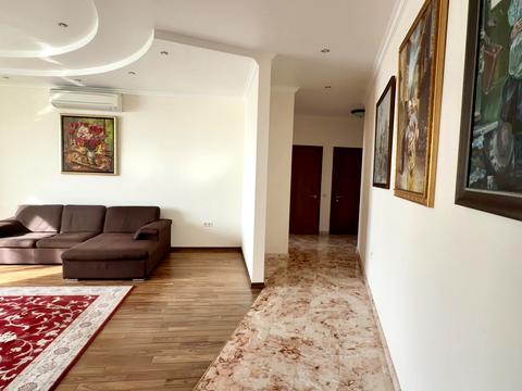 квартира по адресу Одесса, Литературная ул., 1а