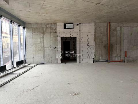 комерційна за адресою Київ, Докучаївська, 32