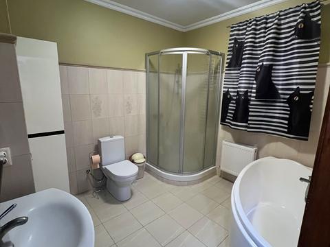 дом по адресу Кучанська