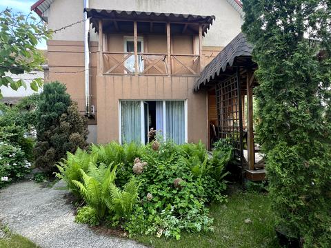 дом по адресу Кучанська