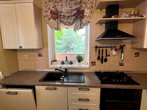 будинок за адресою Бровари