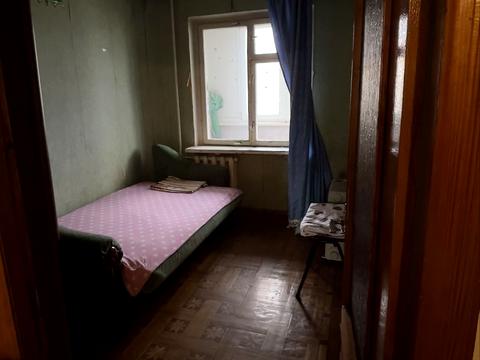 квартира за адресою Академіка Корольова вул., 64а