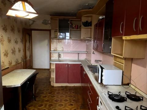 квартира за адресою Академіка Корольова вул., 64а