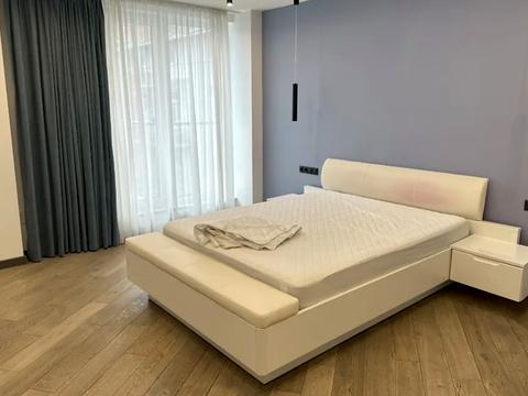 квартира за адресою Пекарська вул., 30