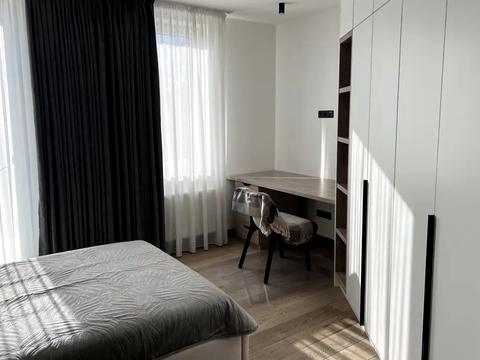 квартира за адресою Пекарська вул., 30