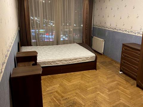 квартира за адресою Академіка Вернадського бульв., 87