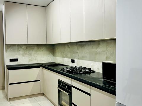 квартира по адресу Сичинского ул., (Будинок 2)