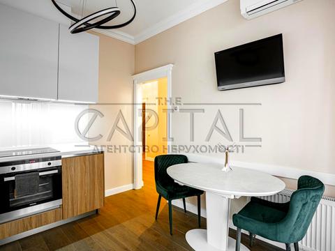 квартира за адресою Київ, Джона Маккейна вул. (Івана Кудрі), 7