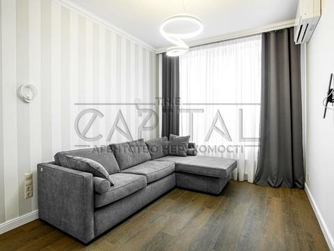 квартира за адресою Київ, Джона Маккейна вул. (Івана Кудрі), 7