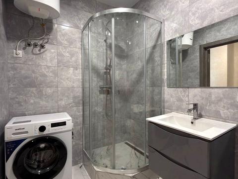 квартира за адресою Київ, Академіка Заболотного вул., 1-Б