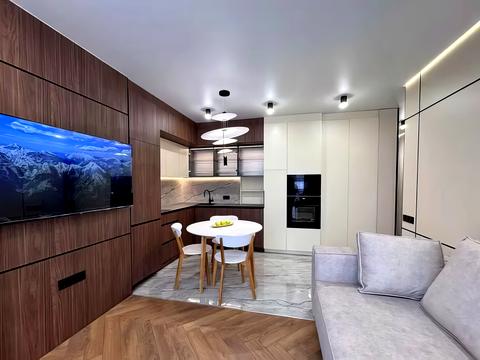 квартира за адресою Салютна вул., (Будинок 02301-02303)