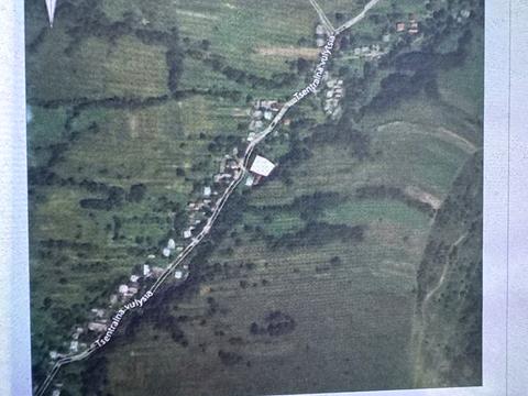 дом по адресу Центральна