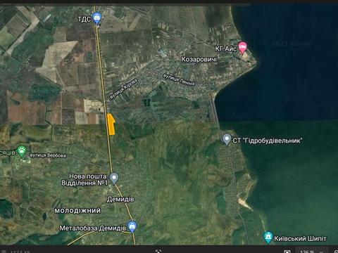 участок по адресу 