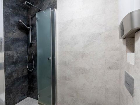 квартира за адресою Воскресенська вул., 18