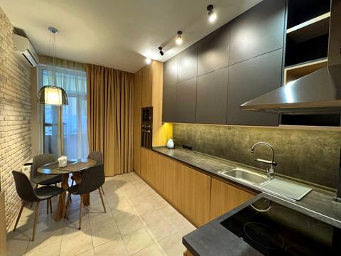 квартира за адресою Василя Тютюнника вул. (Анрі Барбюса), 51/1А