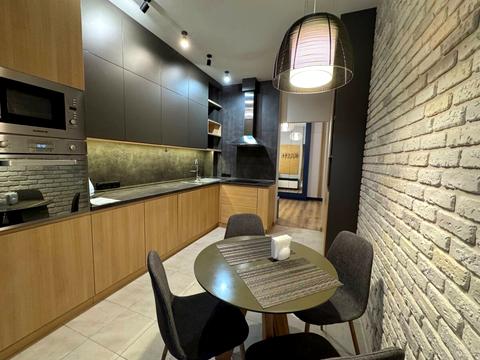 квартира за адресою Василя Тютюнника вул. (Анрі Барбюса), 51/1А