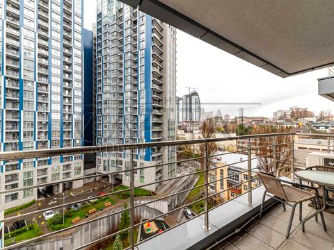 квартира за адресою Київ, Джона Маккейна вул. (Івана Кудрі), 7