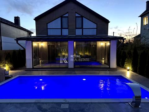 будинок за адресою Освіти вул.