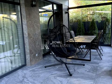 будинок за адресою Освіти вул.