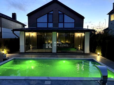 будинок за адресою Освіти вул.