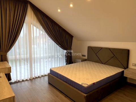 будинок за адресою Освіти вул.