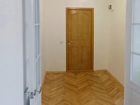 квартира за адресою Бібрка, Галицька вул., 125