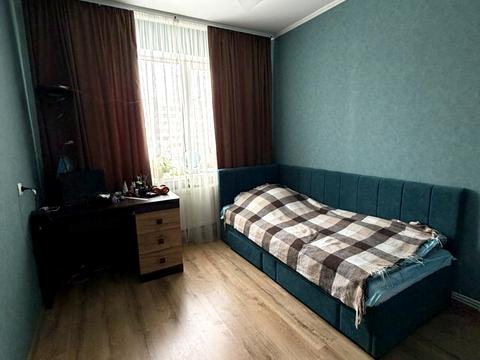 квартира за адресою Домбровського вул., 86