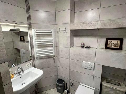 квартира за адресою Івана Миколайчука вул., 38