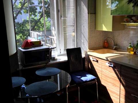 квартира за адресою Мистецтв вул. (Червонопрапорна), 7/9