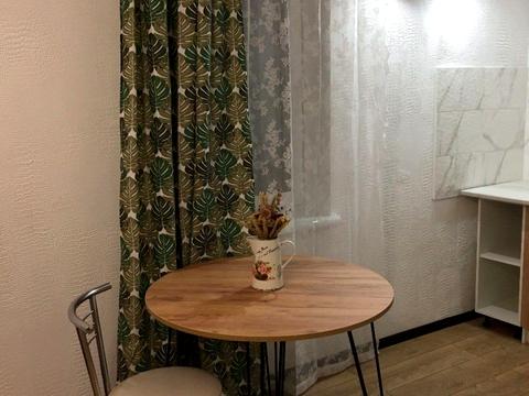 дом по адресу Азербайджанская ул. (Бакинських Комісарів)