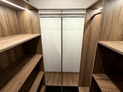 квартира за адресою Щаслива вул., 65