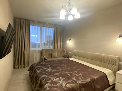 квартира за адресою Європейського Союзу просп. (Правди), 45-А