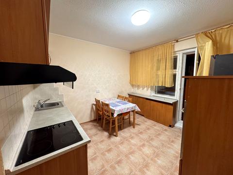 квартира за адресою Ревуцького вул., 42