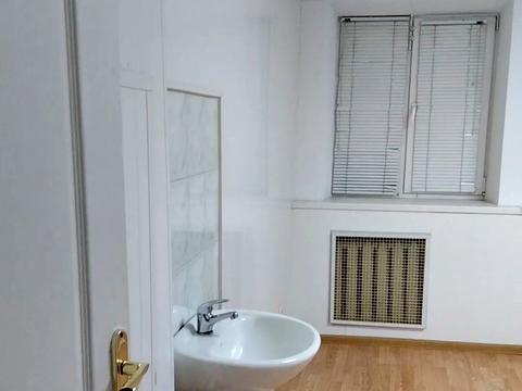 коммерческая по адресу Стельмаха Михаила ул., 8