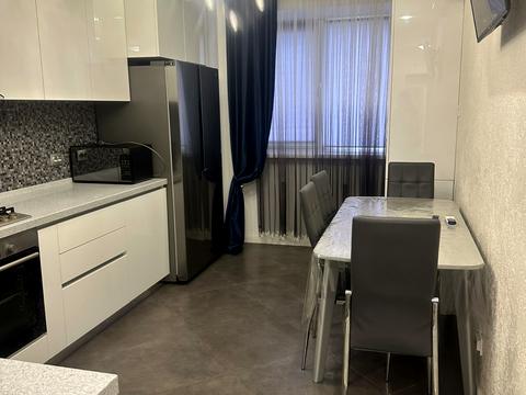 квартира за адресою Академіка Сахарова вул., 5-Б