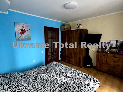 квартира за адресою Дарницький бульв., 8