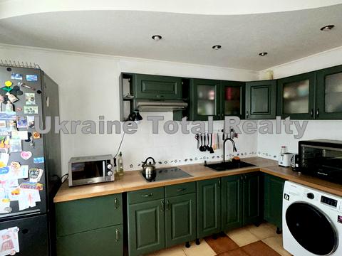 квартира за адресою Дарницький бульв., 8