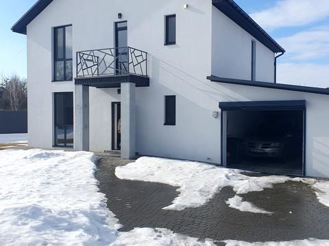 будинок за адресою Грушевського