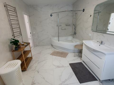 будинок за адресою Грушевського