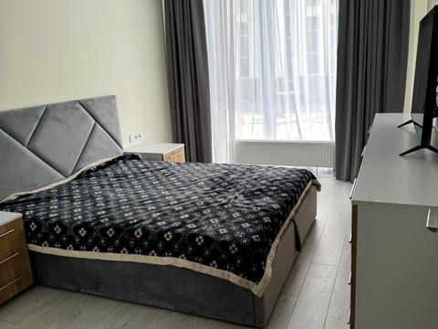 квартира за адресою Князя Романа Мстиславича вул. (Генерала Жмаченка), 22